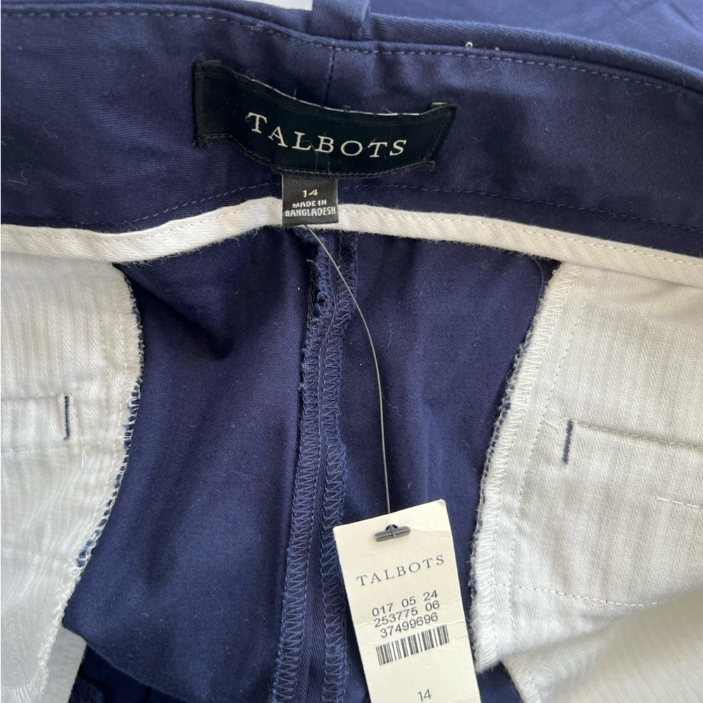 Talbots shorts - Picture 3 of 7